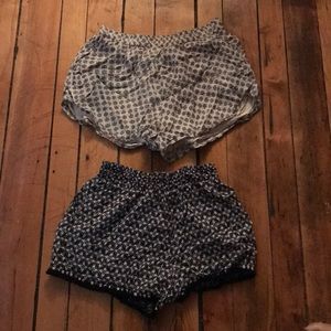 Black and white design shorts